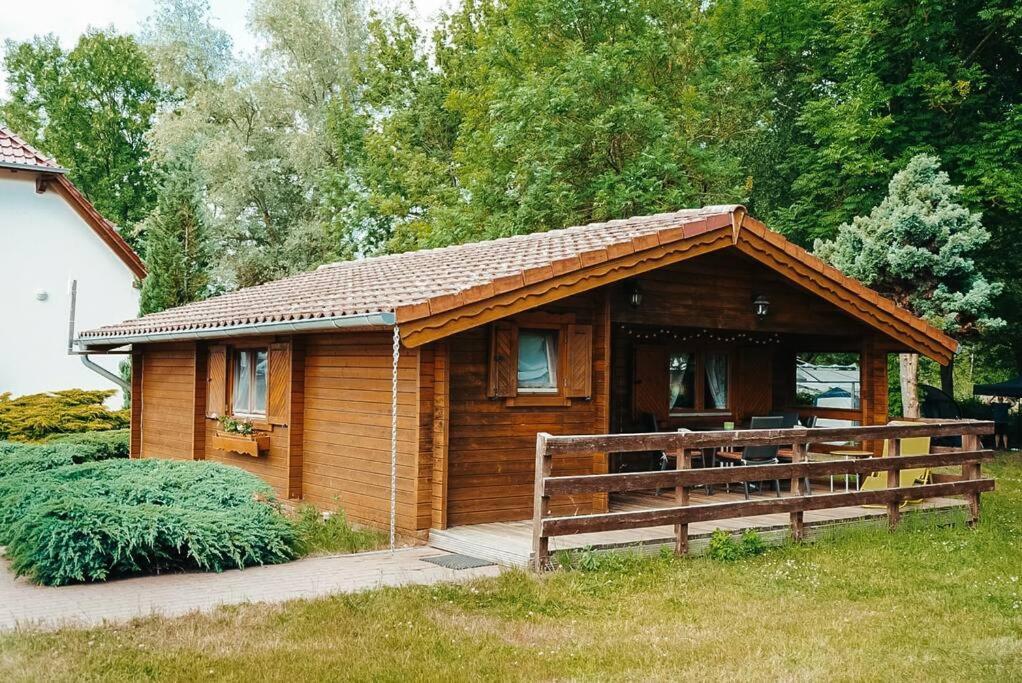 Holzhaus Direkt Am See Priepert Екстер'єр фото